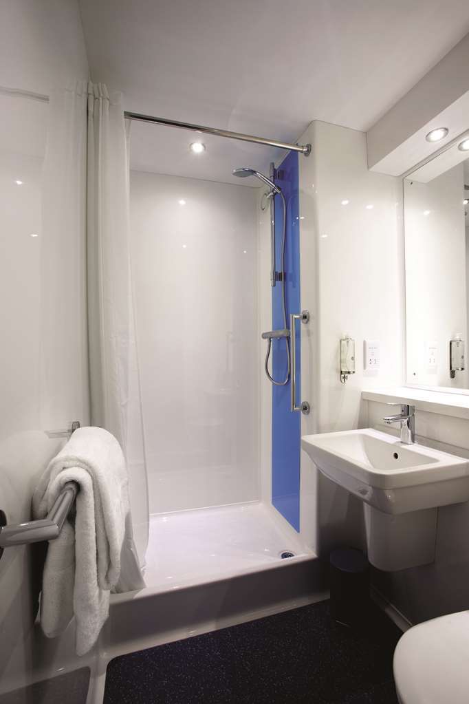 Travelodge Newark North Muskham Norwell Room photo